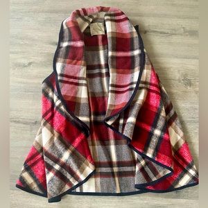 Altar’d State Flowy Waterfall Plaid Vest Small